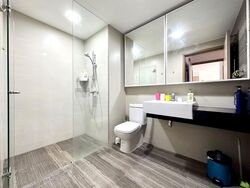Waterfront Gold (D16), Condominium #600205551